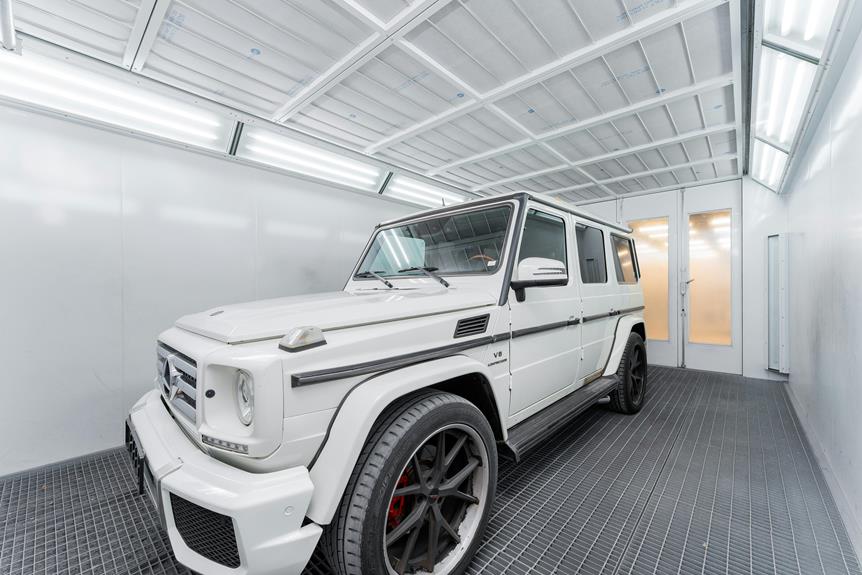 automobile glass repair service